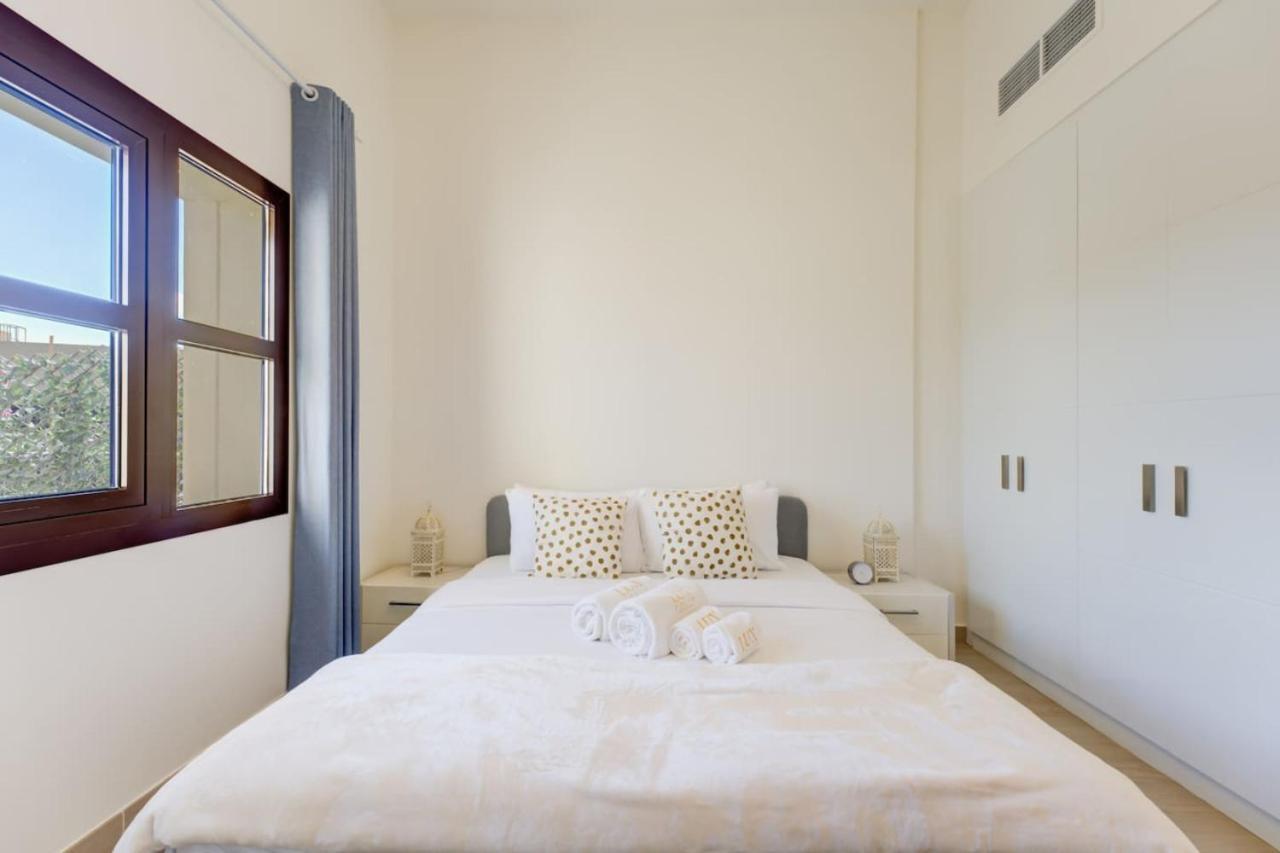 Apartment Serene 2-bed Haven In Jumeirah Golf Estates *