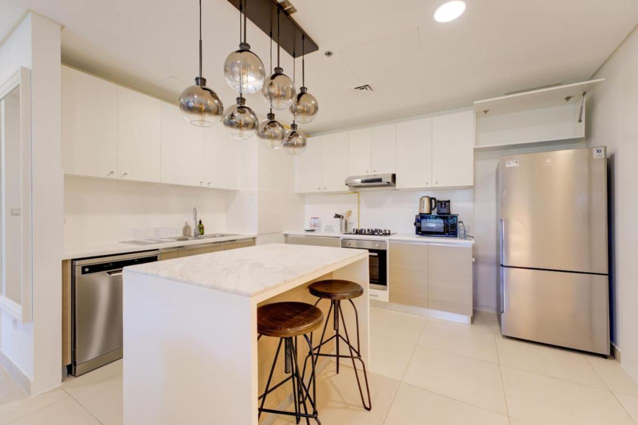 Serene 2-bed Haven In Jumeirah Golf Estates *